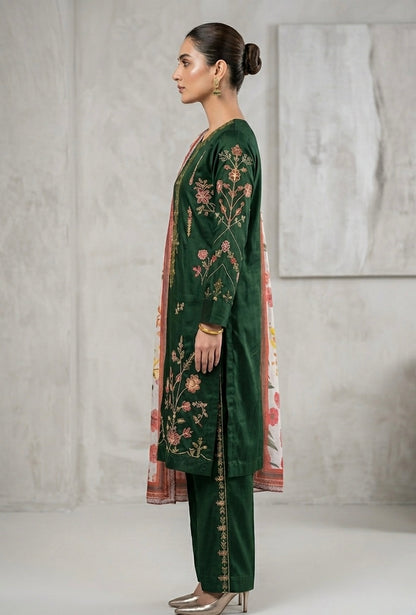 Buy Ready-to-Wear Embroidered Lawn 3 Piece Suit Online Pakistan